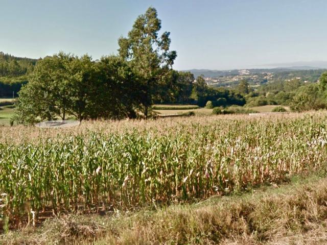 Terreno en venta. Santiago de Compostela