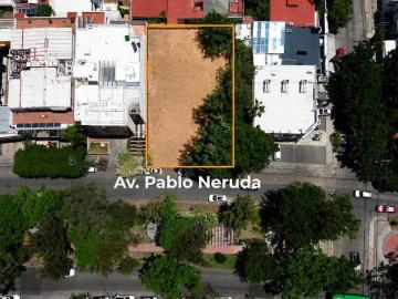 Terreno en Venta sobre Av Pablo Neruda