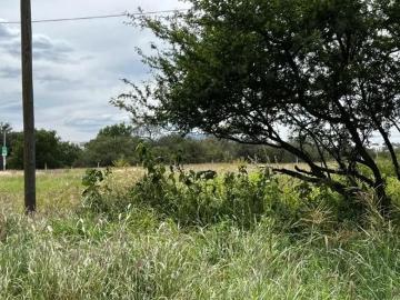 TERRENO EN VENTA SOBRE AVENIDA GARZA SADA AL NORPONIENTE DE AGUASCALIENTES