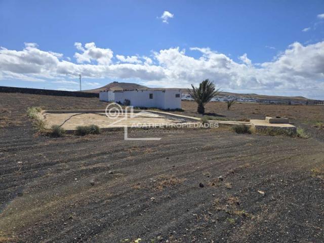 Terreno en venta Teguise