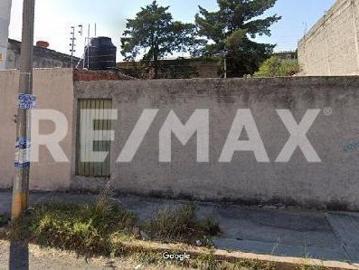 Terreno en Venta USO COMERCIAL 4