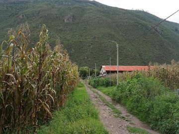 TERRENO EN VENTA VALLE SAGRADO AREA 1000m2