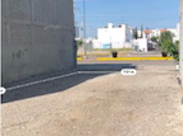 Terreno en venta villas de bernalejo