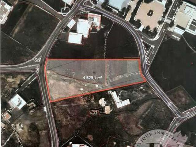 Terreno en venta Yaiza