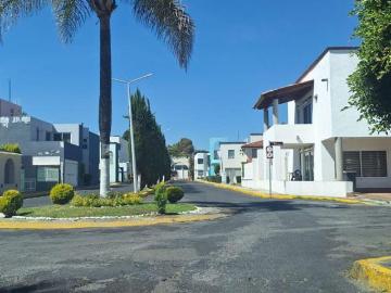 TERRENO EN VENTA 144 M2 FRACC ARBOLEDAS DE SAINT GERMAIN