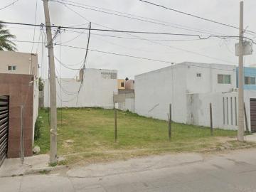 TERRENO EN VENTA 292.5 Mts2 UBICADO EN COL. LUNA LUNA, CD. MADERO