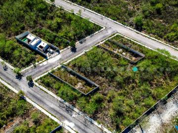 Terreno en venta, 300 m2 en Algea Yaxkukul, Yucatán