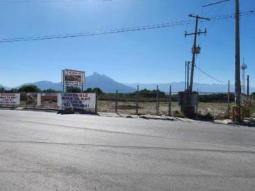 Terreno en Venta 2,729m2 Apodaca