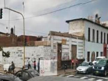 Terreno en venta 405 m2 en esquina con zonificación CV compatible residencial e institucional
