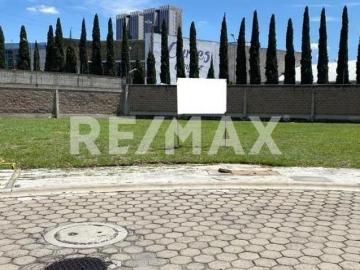 TERRENO EN VENTA 4