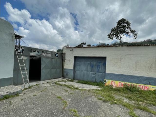 TERRENO EN VENTA 7.100 M2 URB. LA BOYERA