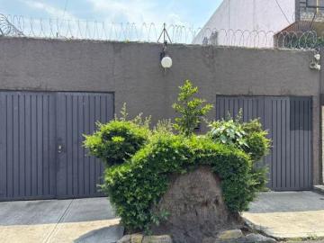 Terreno en Villa Quietud