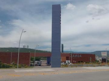 Terreno en Zanda