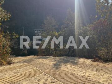 Terreno en Zona Boscosa