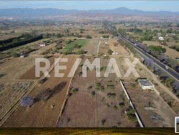 Terreno en zona industrial