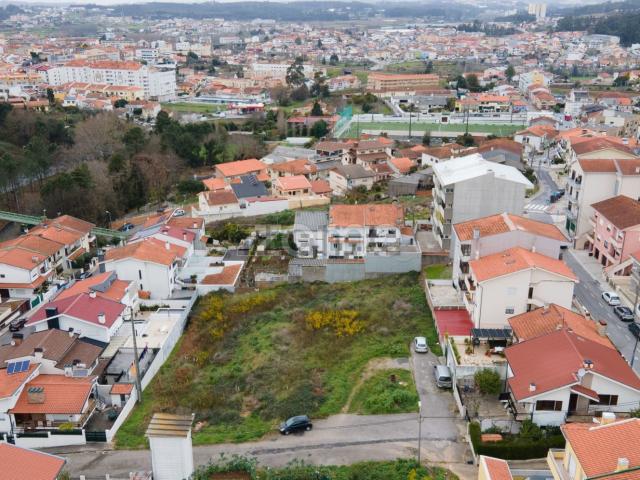 Terreno, Ermesinde
