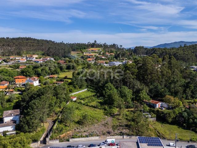 Terreno, Escariz