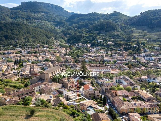 Terreno, Esporles