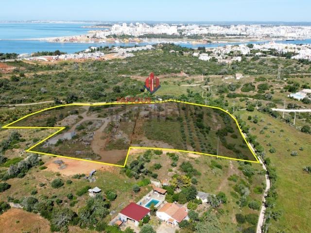Terreno, Estômbar e Parchal