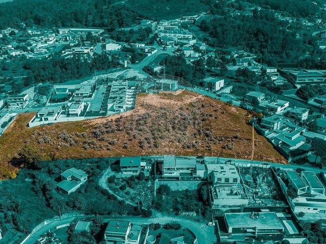 Terreno, Este São Pedro e São Mamede