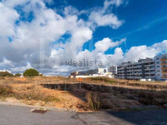 Terreno, Faro
