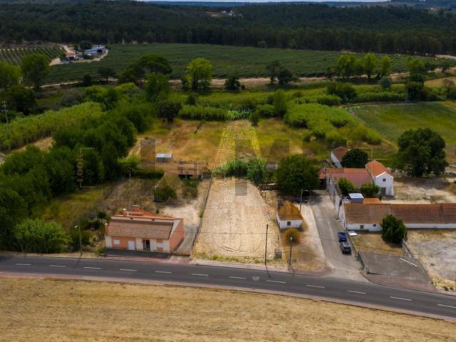 Terreno, Fazendas de Almeirim