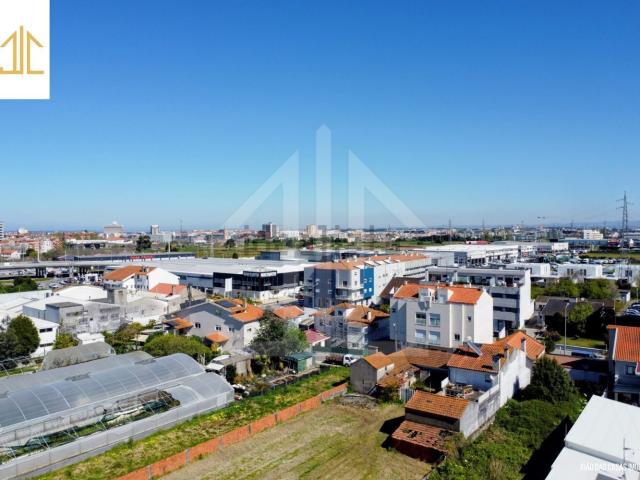 Terreno, Glória e Vera Cruz