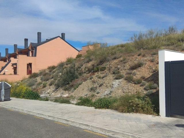 Terreno, Granada