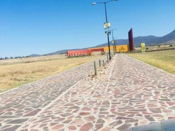 Terreno habitacional en Quinta Real en Santas Marías, Gto