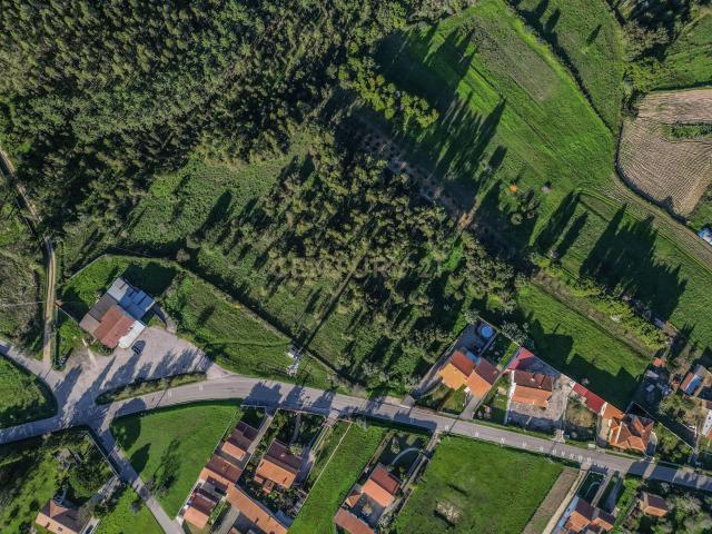 Terreno ideal para construção de Moradia térrea
