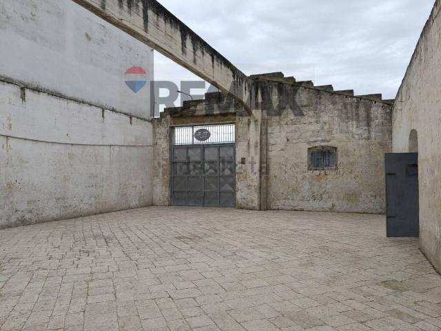 Terreno in affitto di 199 m² in Via Maggiore Toselli, 10