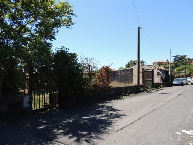 Terreno in affitto di 4640 m² in Via Annunziata, 89