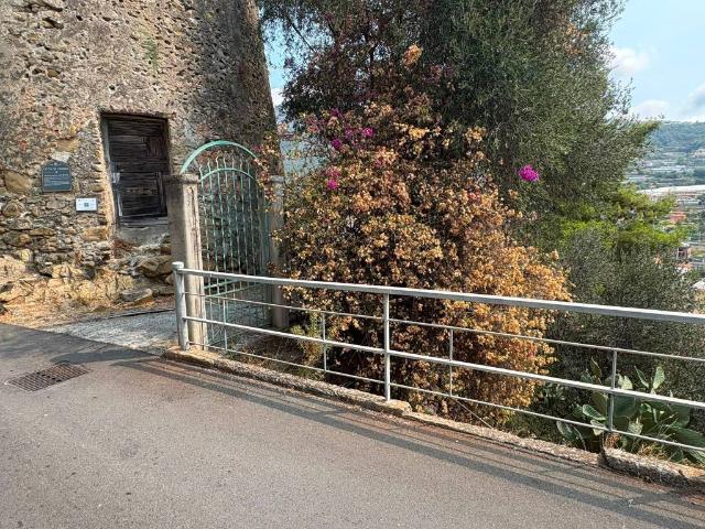 Terreno in vendita a Taggia IM