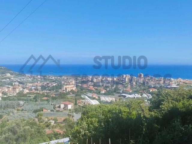 Terreno in vendita a Taggia IM