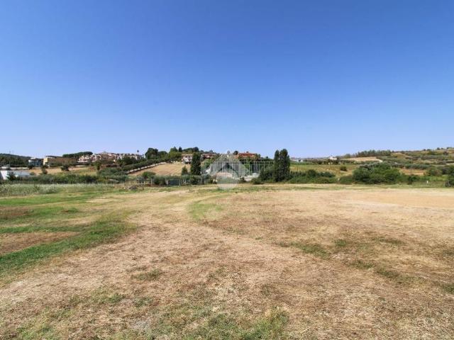 Terreno in vendita a Tortoreto TE