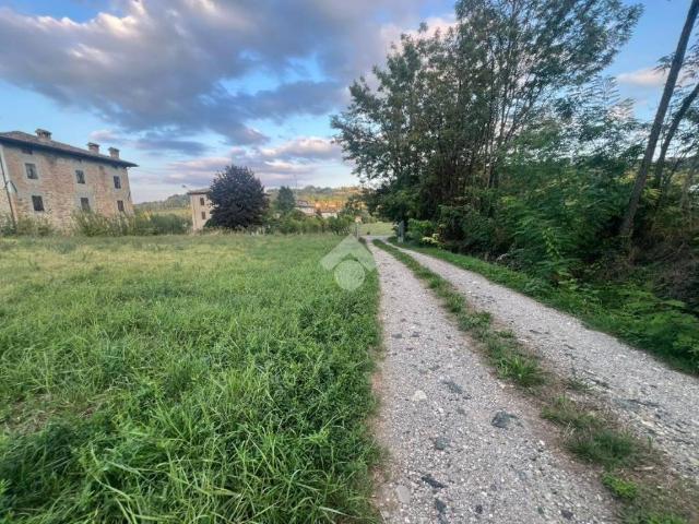 Terreno in vendita a Traversetolo PR
