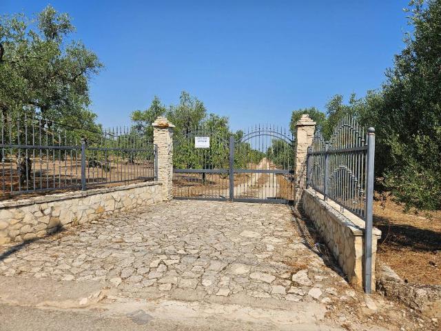 Terreno in vendita a Trani BT