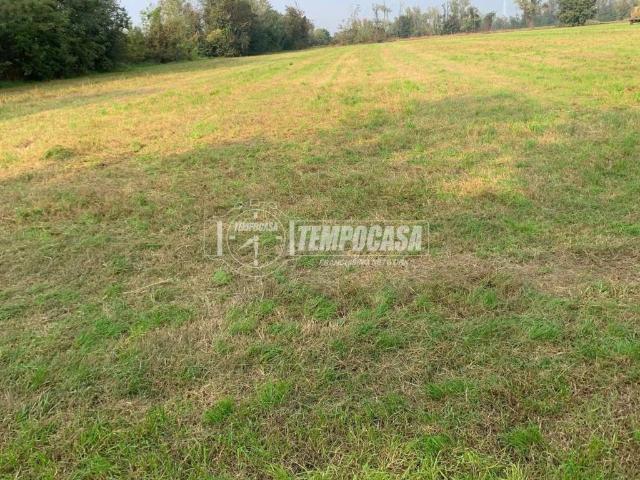 Terreno in vendita a Truccazzano MI