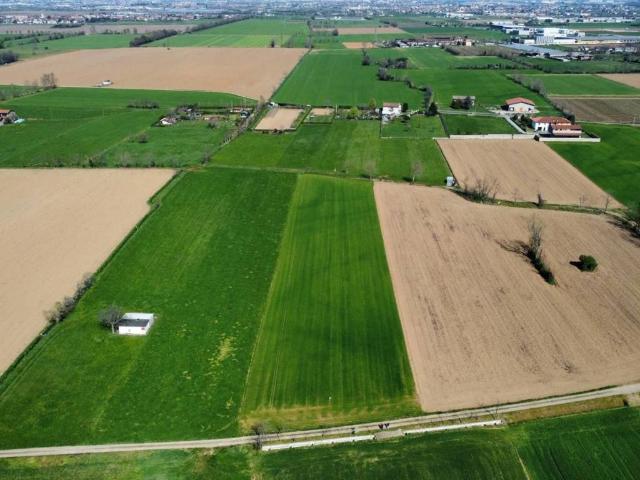 Terreno in vendita a Urgnano BG