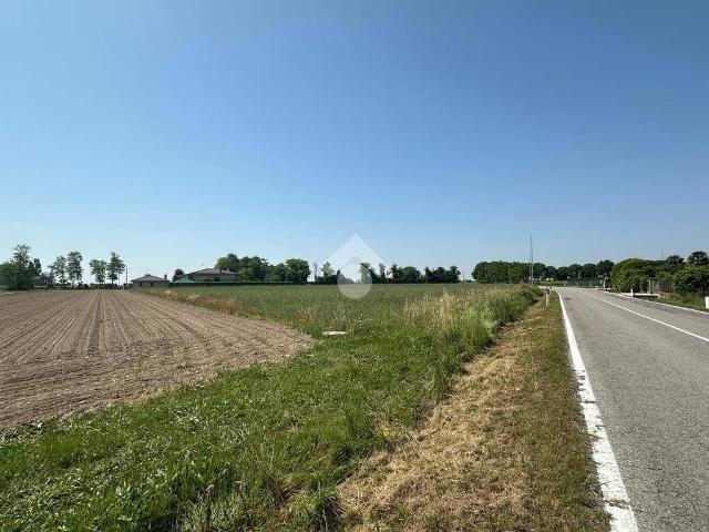 Terreno in vendita a Valvasone Arzene PN