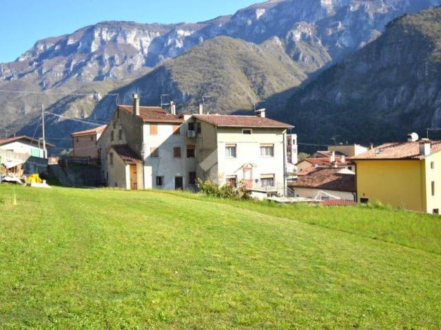 Terreno in vendita a Valbrenta VI