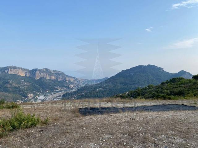 Terreno in vendita a Ventimiglia IM