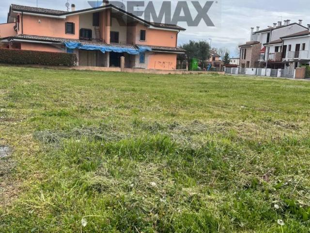 Terreno in vendita a Vigarano Mainarda FE