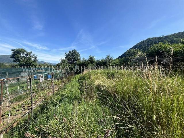 Terreno in vendita a Villa d'Adda BG