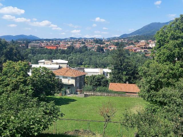 Terreno in vendita a Villa d'Almè BG