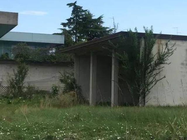 Terreno in vendita a Zoppola PN