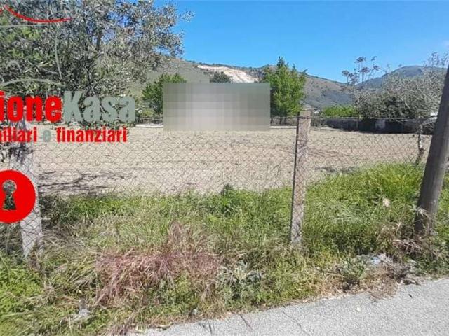 Terreno in vendita a Acerra NA