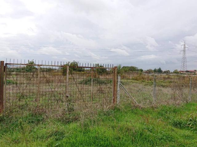 Terreno in vendita a Acerra NA
