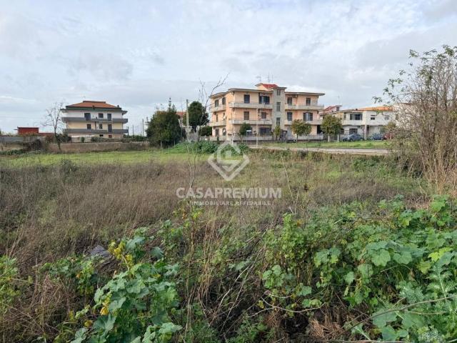 Terreno in vendita a Acerra NA