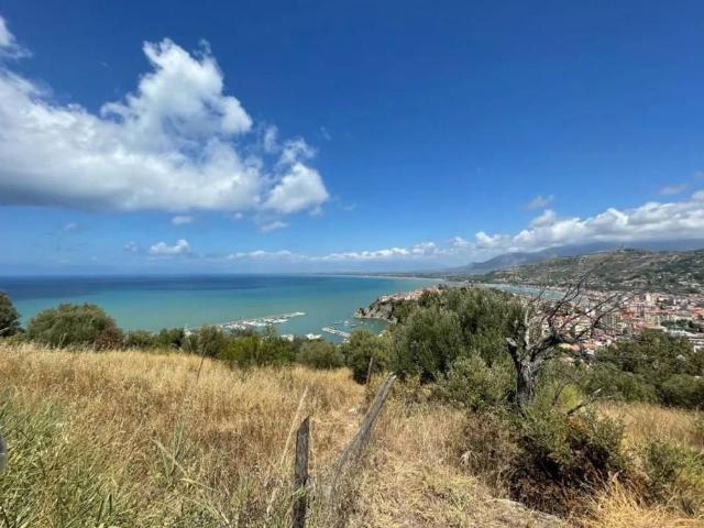Terreno in vendita a Agropoli SA